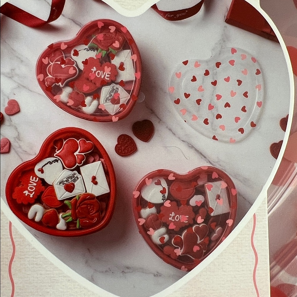 NEW Cook With Color Heart-Shaped Food Storage Containers ❤️🩷❤️🩷 - Picture 3 of 16